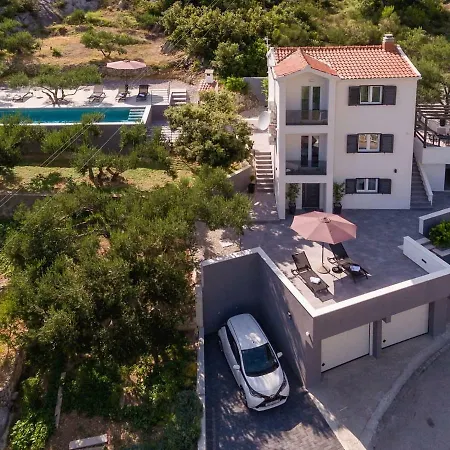 Vakantiehuis Griggio Krvavica